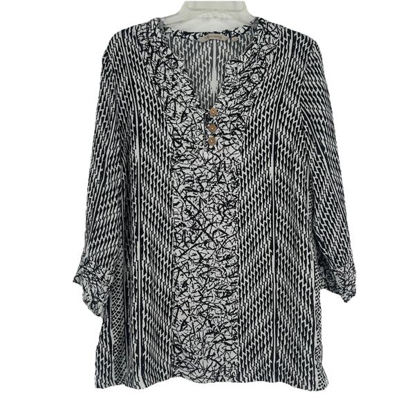 Soft Surroundings Ravello Top Black White Boho Artsy Abstract 3/4 Sleeve Size L - Picture 2 of 10